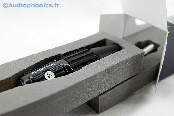 https://www.audiophonics.fr/images2/4743_FURUTECH-FP-703_1.jpg
